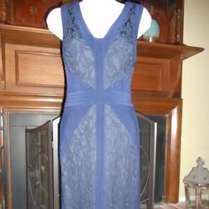 NWOT Betsy & Adam Navy Lace formal dress, size 4